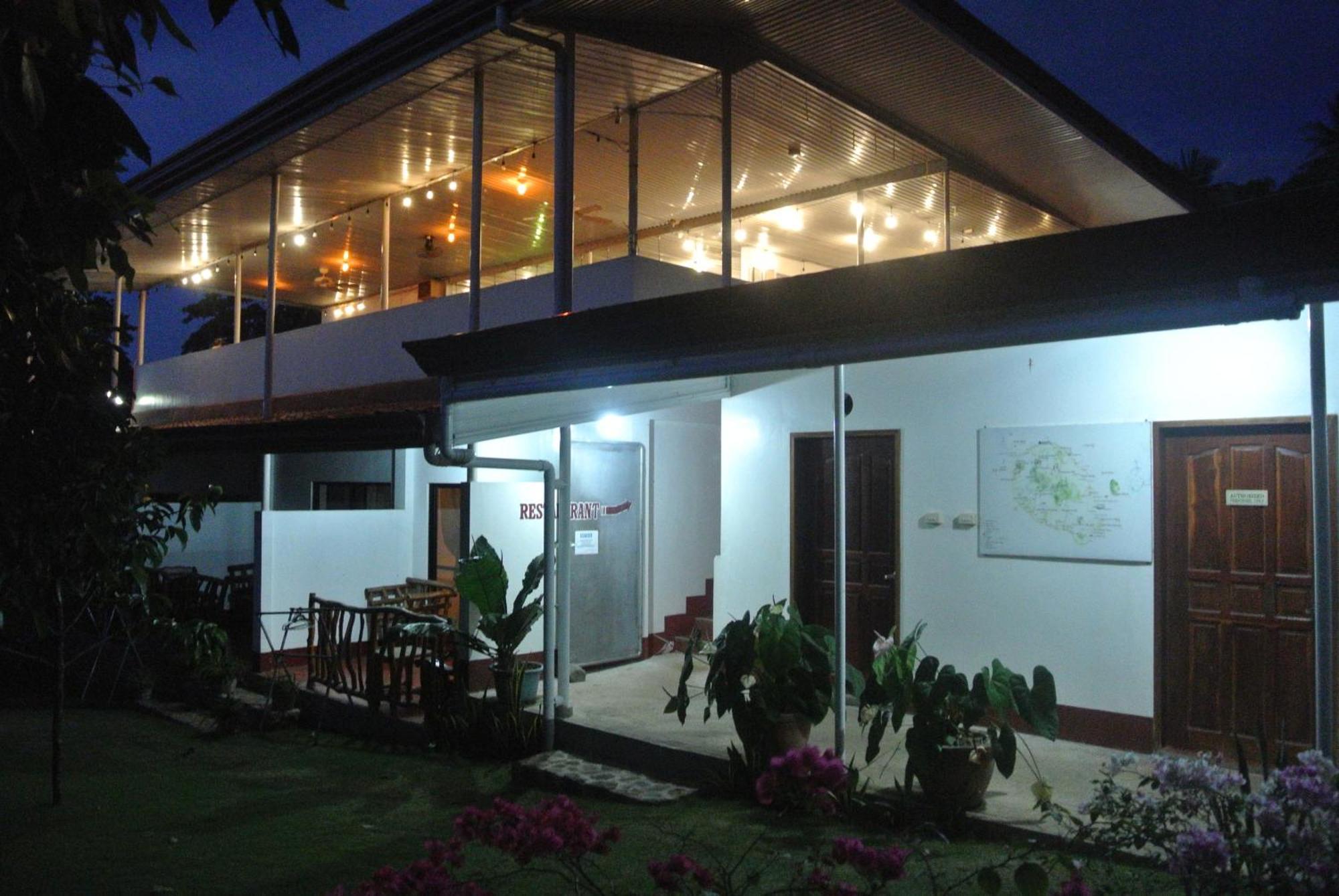 Tongatok Cliff Resort Mambajao Exterior photo